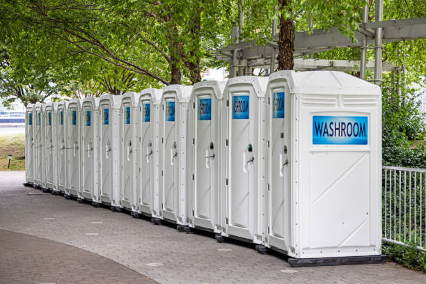 Best Best portable toilet rental  in Aho Falls, ID